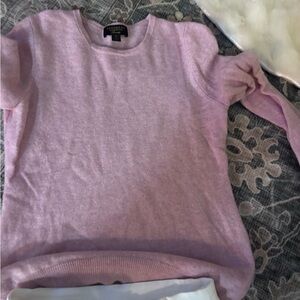 Chapter One Lilac Cashmere  Sweater sz Small